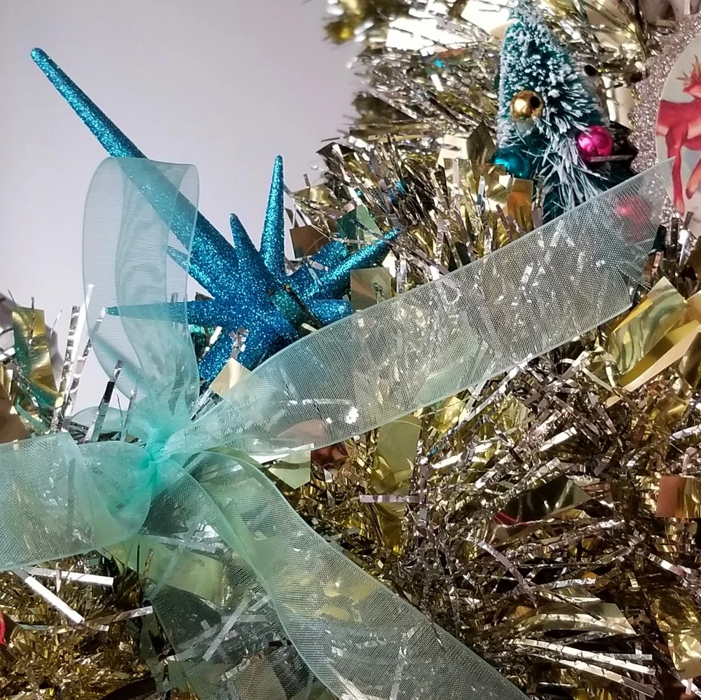 ❗MCM Retro Style Tinsel Wreath❗
